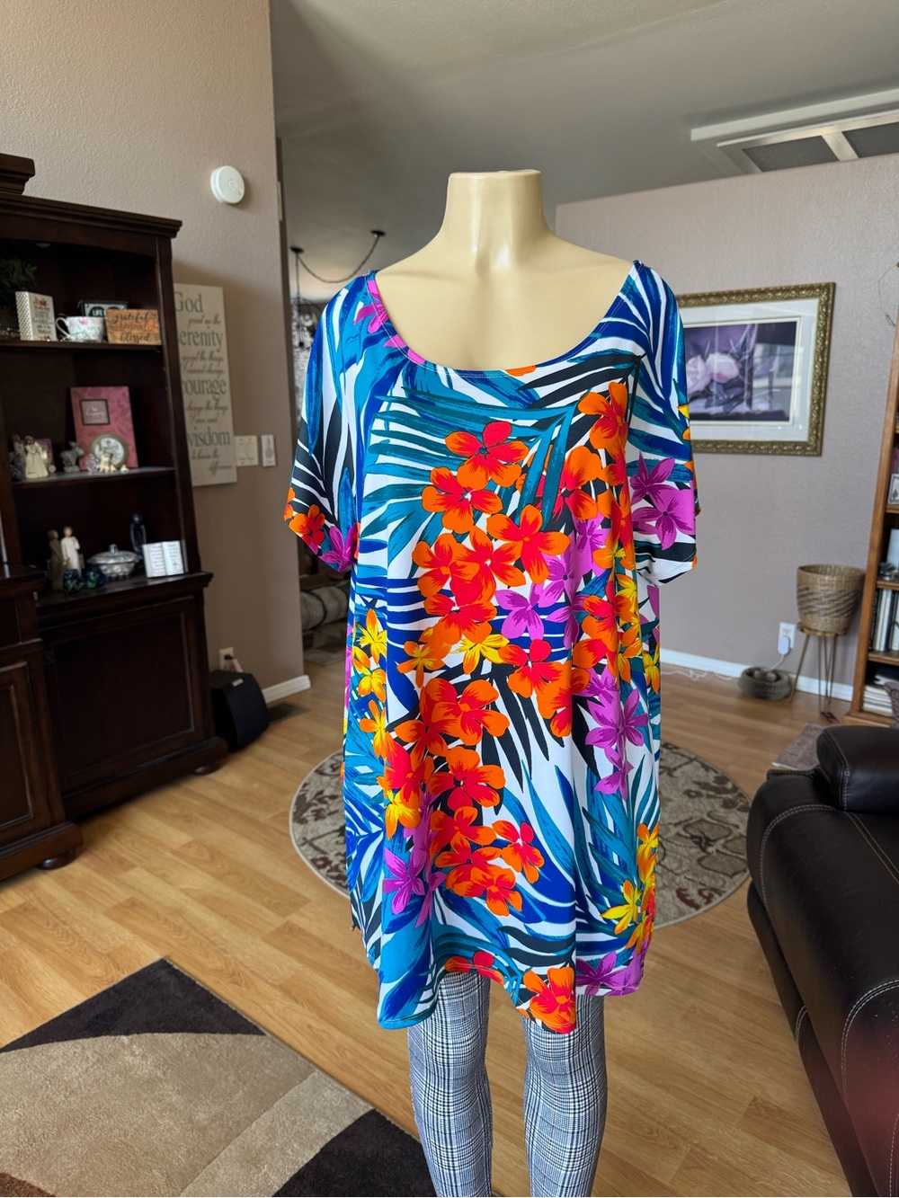 Anthony Original multicolored floral short sleeves tunic-size 1X